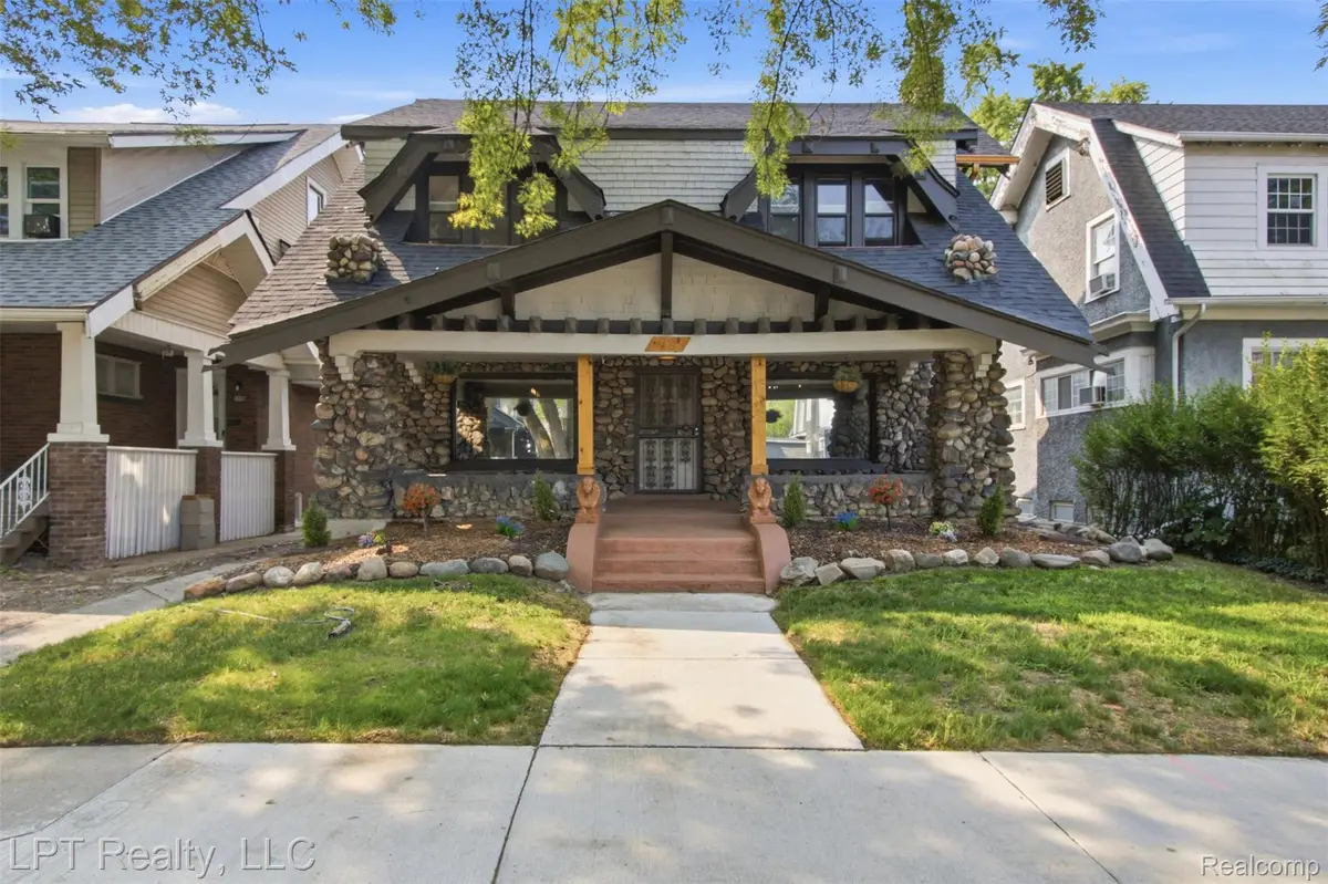 98 Massachusetts Street, Highland Park, MI 48203 - #1
