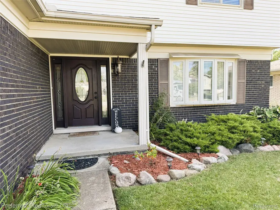 1139 Brookline Street, Canton, MI 48187 - #2