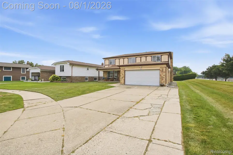 38979 Lowell Court, Sterling Heights, MI 48310 - #2