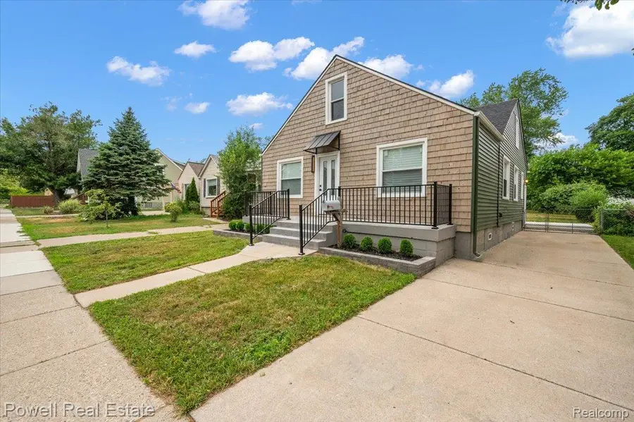 1066 Pearson Street, Ferndale, MI 48220 - #3