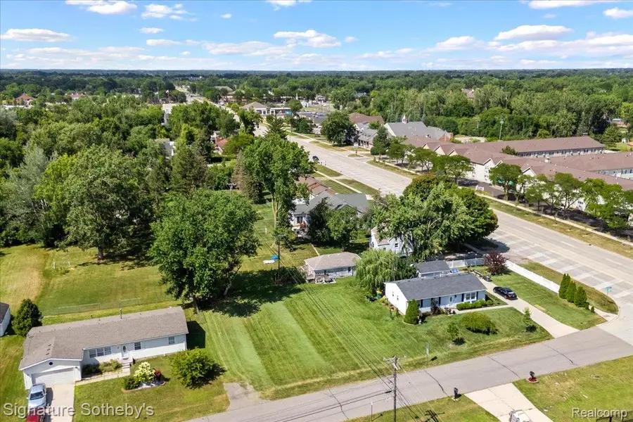2983 Dashwood Drive, Troy, MI 48083 - #2