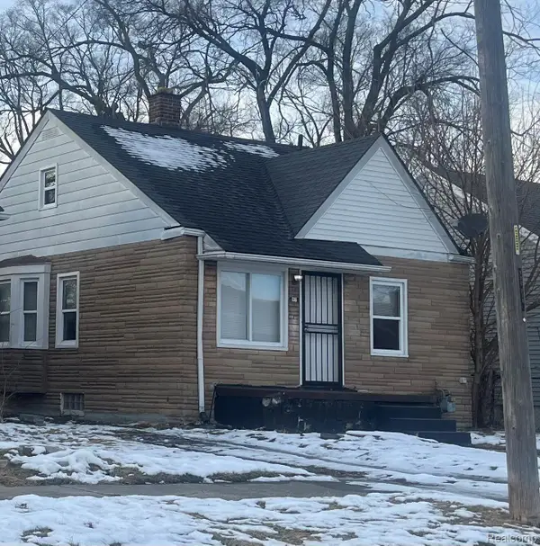9975 Grandmont Avenue, Detroit, MI 48227