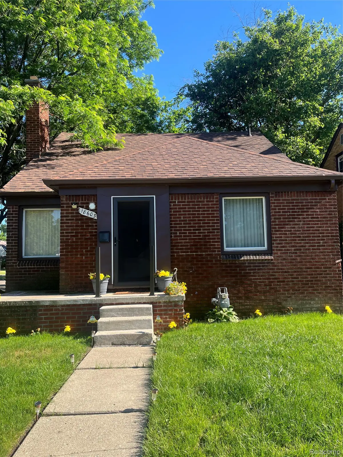 18603 Curtis Street, Detroit, MI 48219 - #1