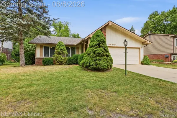 44504 Marc Trail, Plymouth, MI 48170