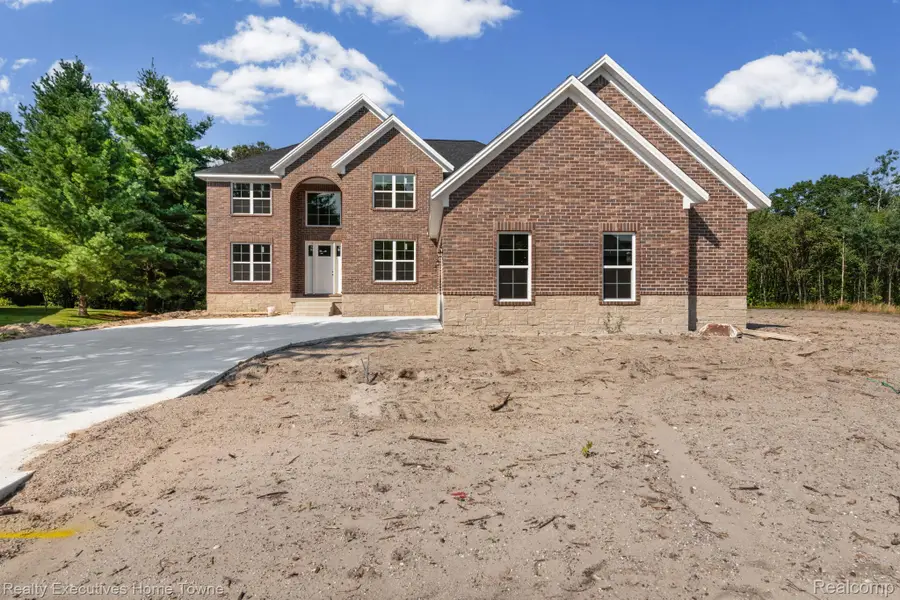 3258 Shorewood Avenue, Fort Gratiot, MI 48059 - #2
