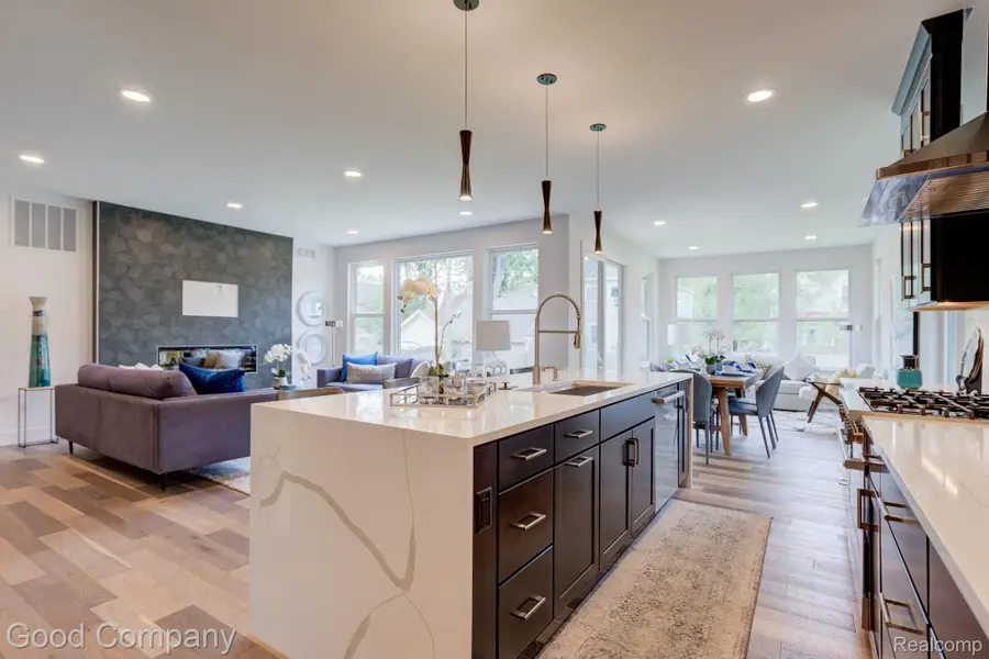 812 Irving Avenue, Royal Oak, MI 48067 - #2