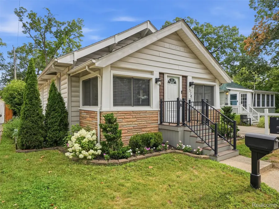 524 Pearson Street, Ferndale, MI 48220 - #2