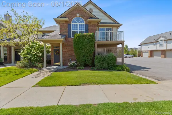 3542 Oakmonte Boulevard, Rochester, MI 48306