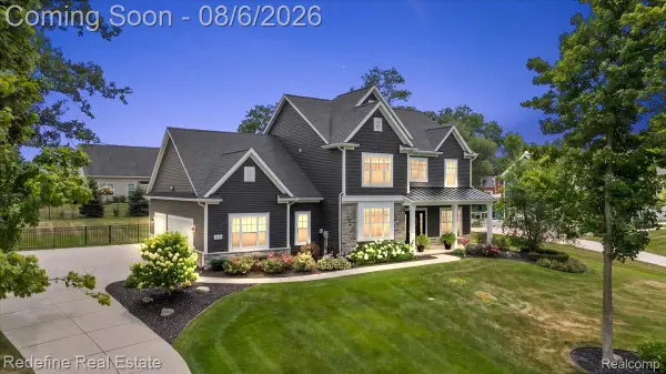 8848 Fielding Drive, Brighton, MI 48116