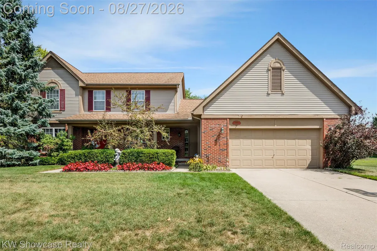 2933 Remington Oaks Lane, West Bloomfield, MI 48324 - #1