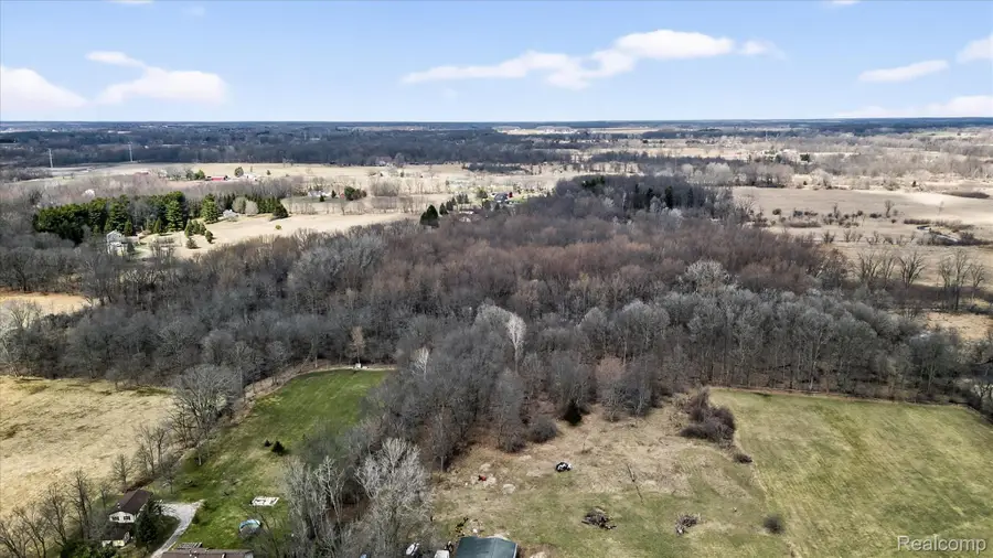 5516 W Lowe Road, Fowlerville, MI 48836 - #2