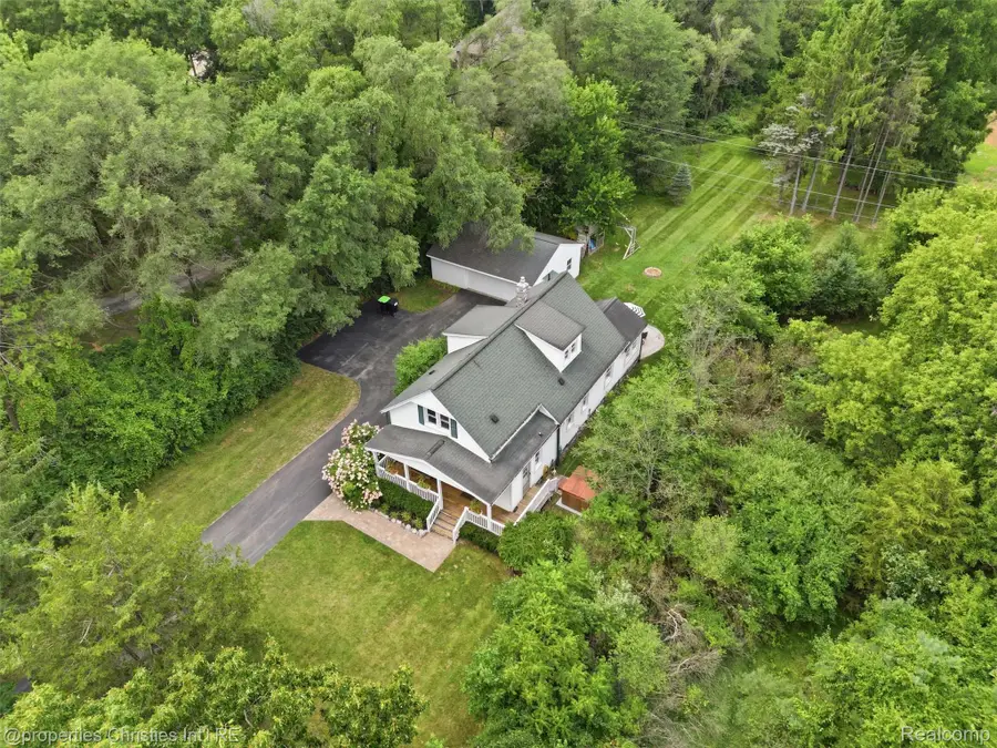11705 Larkins Road, Brighton, MI 48114 - #3