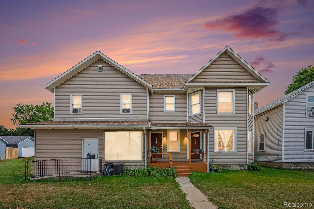1202 Lapeer Avenue, Port Huron, MI 48060 - #1