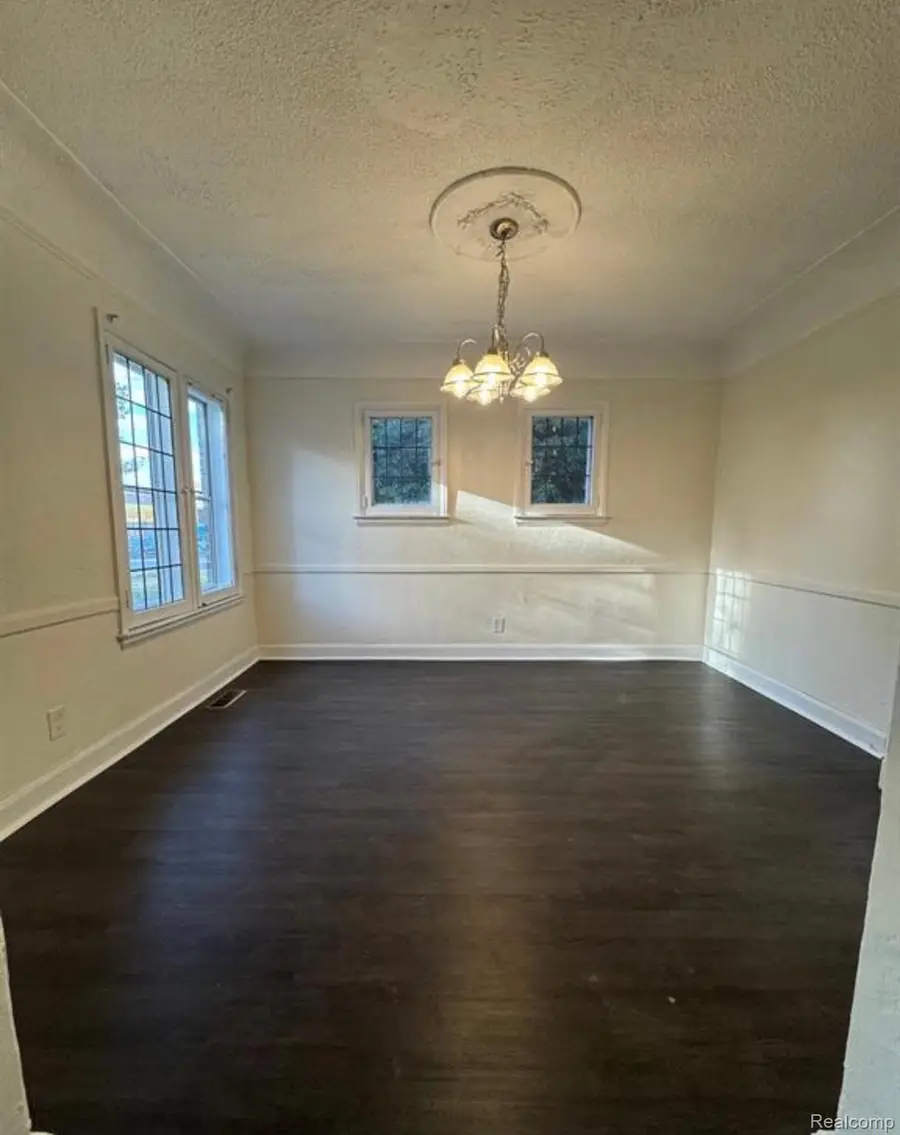 6190 Grayton Street, Detroit, MI 48224 - #2