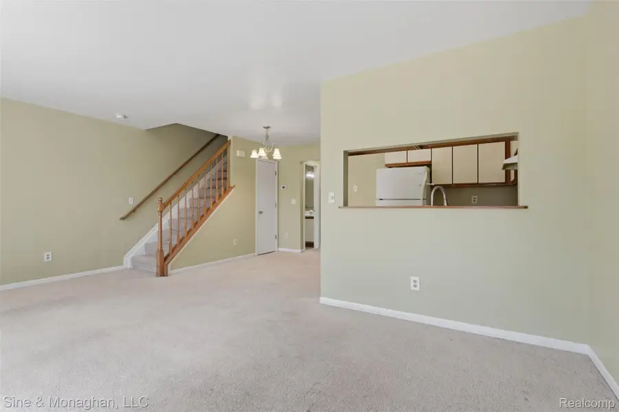 38571 Wellington Drive, Clinton Township, MI 48036 - #2