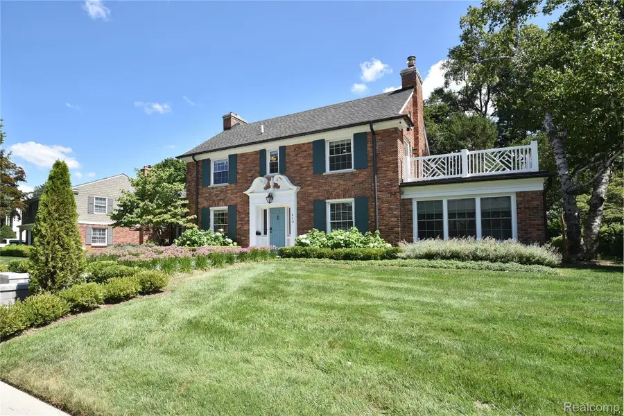 610 Half Moon Road, Bloomfield, MI 48301 - #2