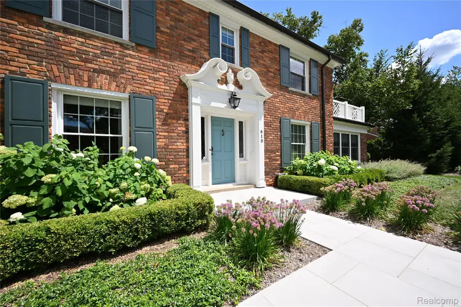 610 Half Moon Road, Bloomfield, MI 48301 - #3