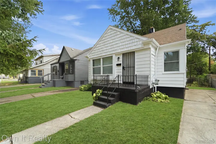 19004 Wormer Street, Detroit, MI 48219 - #2
