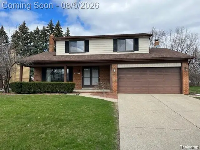 2927 Lotus Court, Sterling Heights, MI 48310 - #1