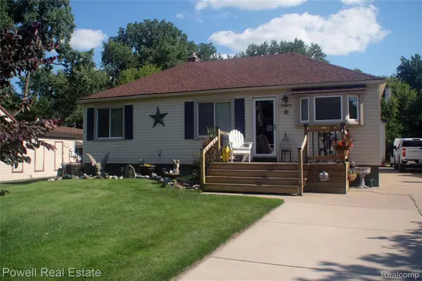 34051 Orangelawn Street, Livonia, MI 48150