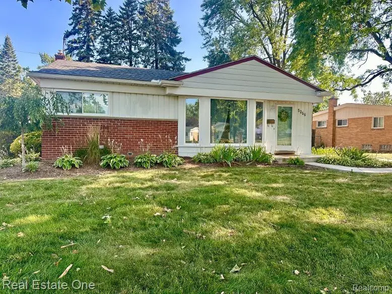 5256 Streefkerk Drive, Warren, MI 48092 - #1