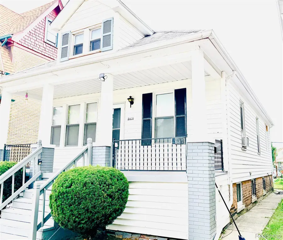 2631 Pulaski Street, Hamtramck, MI 48212 - #3