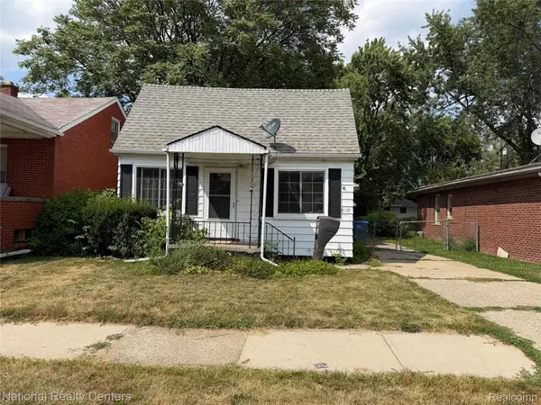 8119 Studebaker Avenue, Warren, MI 48089