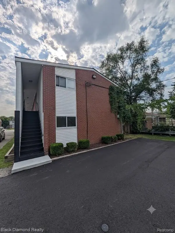 16217 Greenfield Road, Detroit, MI 48235