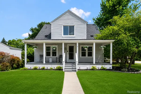 20310 Melvin Street, Livonia, MI 48152