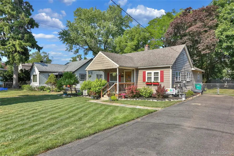22820 Power Road, Farmington, MI 48336 - #3