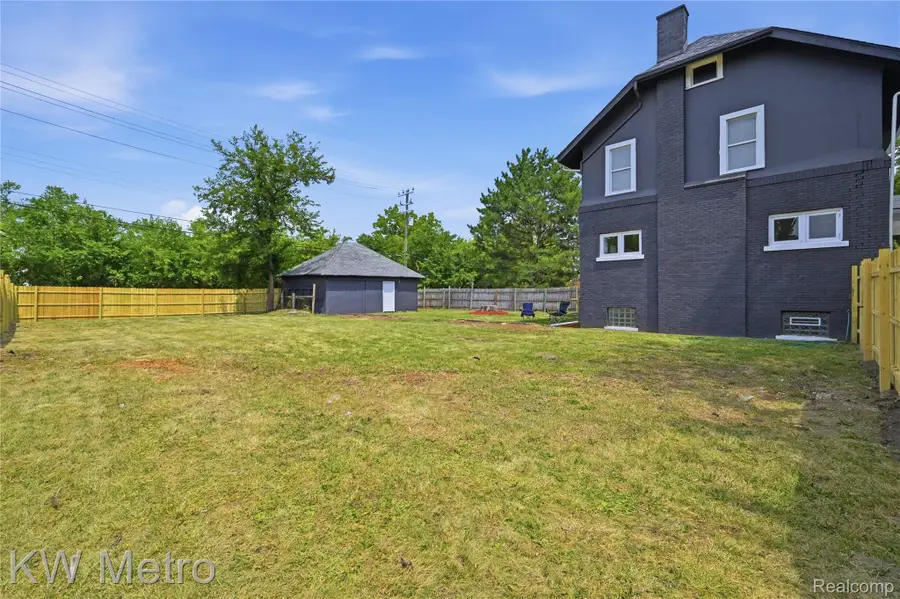 164 Richton Street, Highland Park, MI 48203 - #2