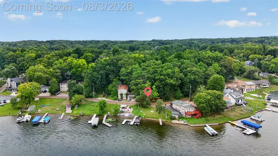 679 N Long Lake Boulevard, Orion, MI 48362 - #2