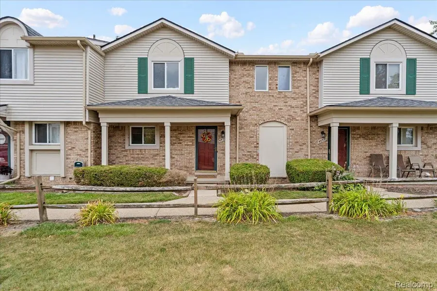 44567 Savery Drive, Canton, MI 48187 - #2