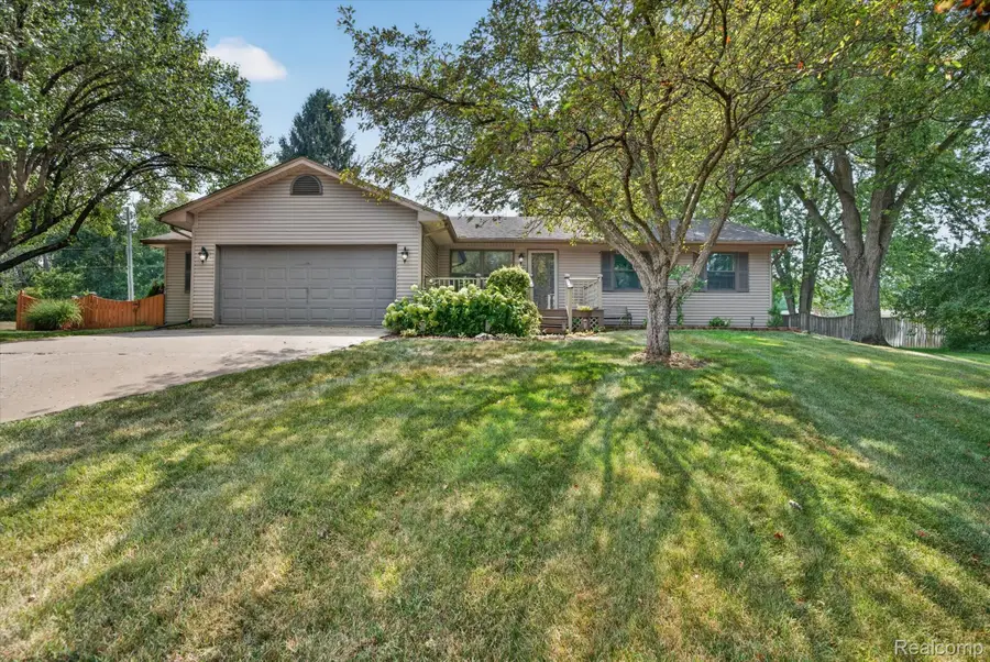 3540 Merritt Lake Drive, Metamora, MI 48455 - #3