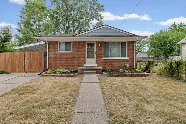 400 E George Avenue, HazelPark, MI 48030