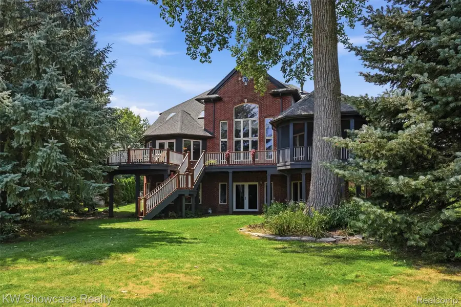 2916 Vero Drive, Highland, MI 48356 - #2