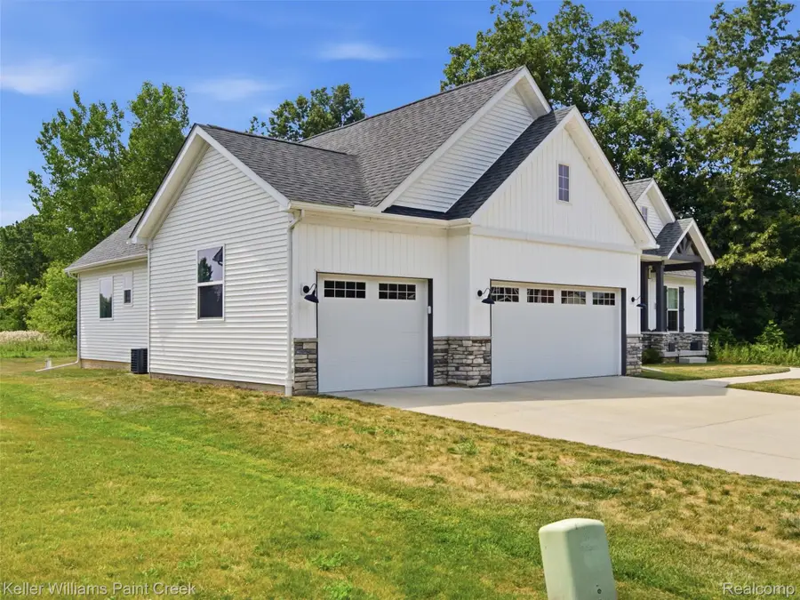 4351 Stepping Stone, Fenton, MI 48430 - #3