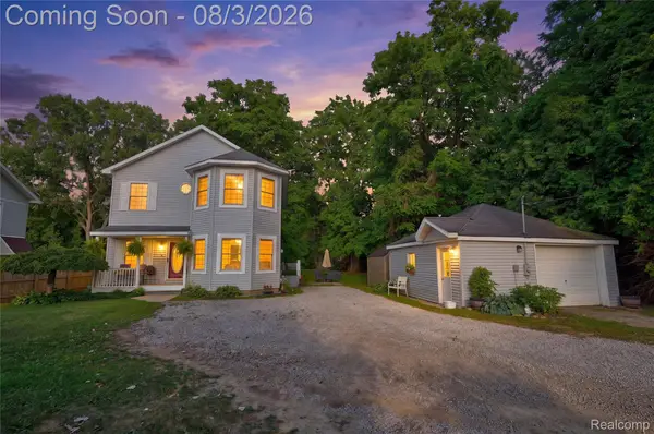 5096 N Irish Road, Davison, MI 48423