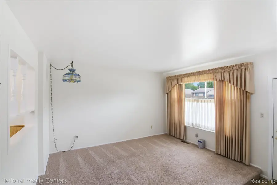 30469 Grandview Avenue, Westland, MI 48186 - #3