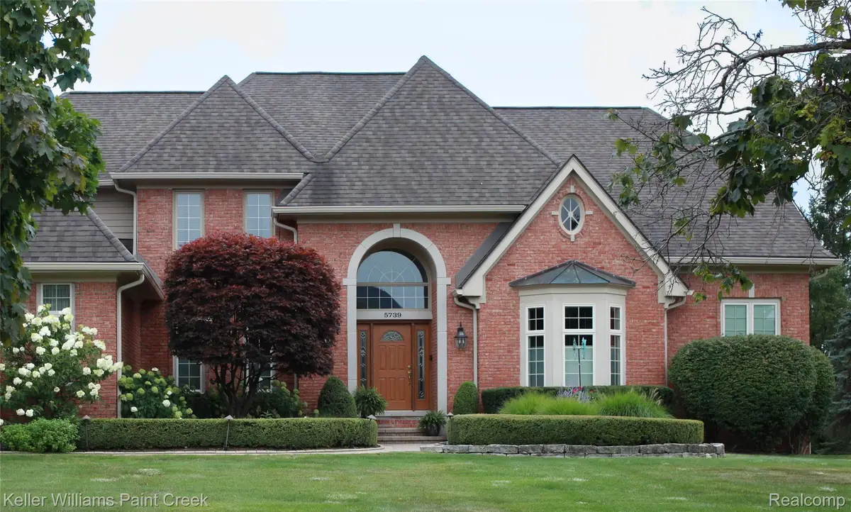 5739 Kirkridge Trail, Oakland, MI 48306 - #1