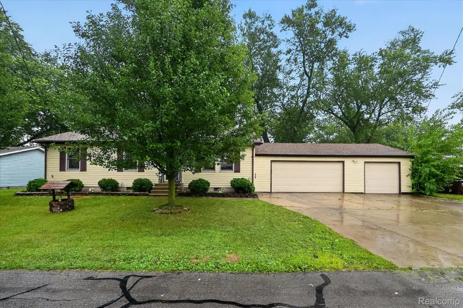 4580 Huron Avenue, Newport, MI 48166 - #2