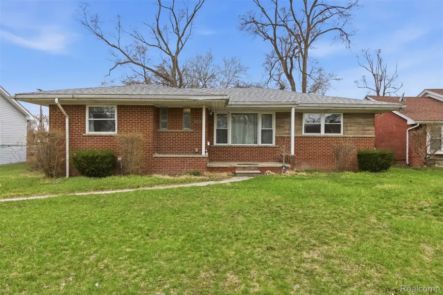 25253 Eureka Drive, Warren, MI 48091 - #2