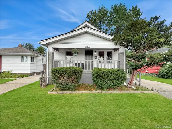 24520 Schroeder Avenue, Eastpointe, MI 48021