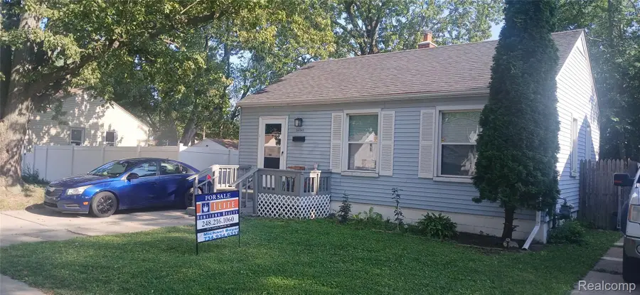 26241 Annapolis Street, Dearborn Heights, MI 48125 - #3