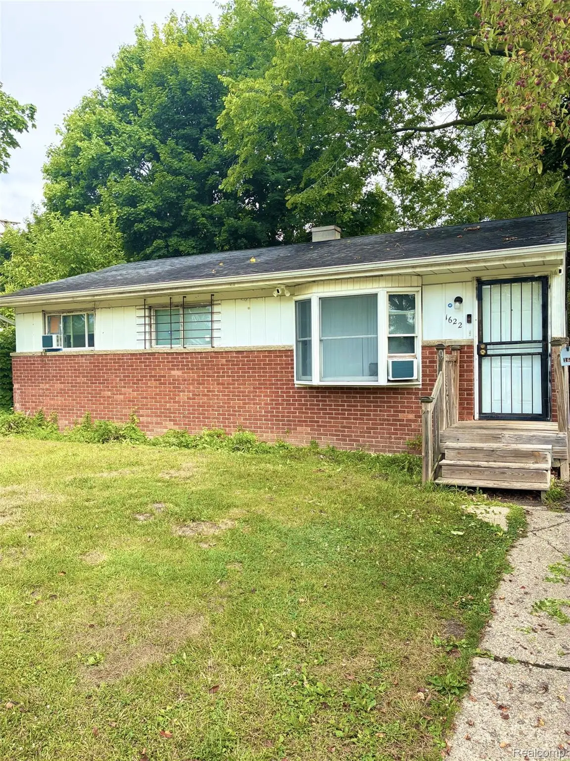 1622 Barbara Drive, Flint, MI 48504 - #1