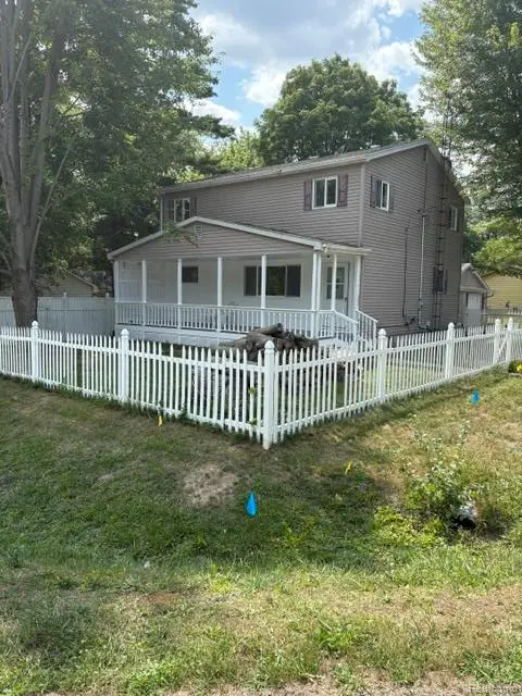 1297 Maxson Street, Flint, MI 48504 - #2