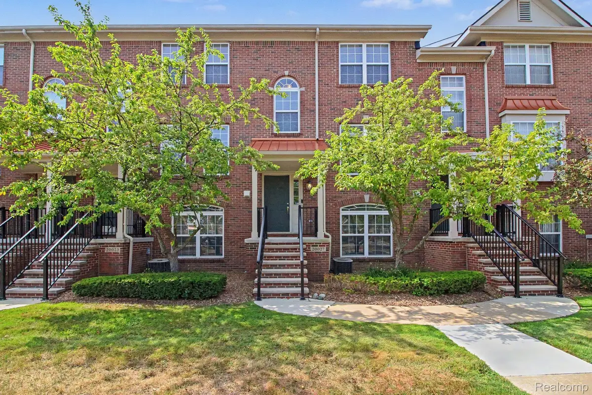 20027 Boardwalk Boulevard, Southfield, MI 48075 - #1
