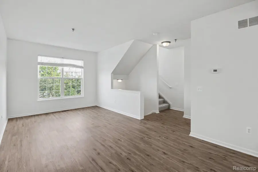 20027 Boardwalk Boulevard, Southfield, MI 48075 - #3