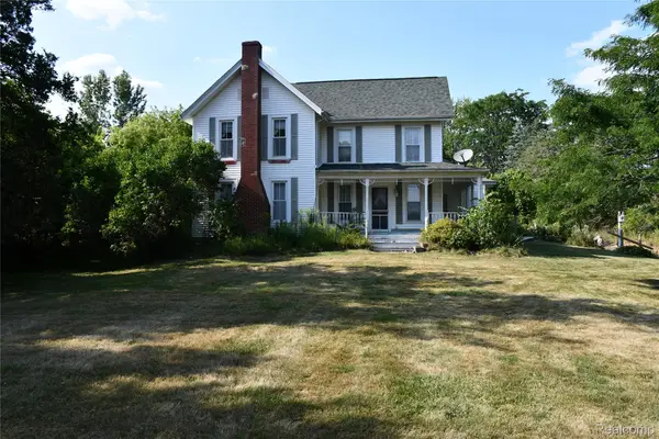 5245 Clyde Road, Howell, MI 48855