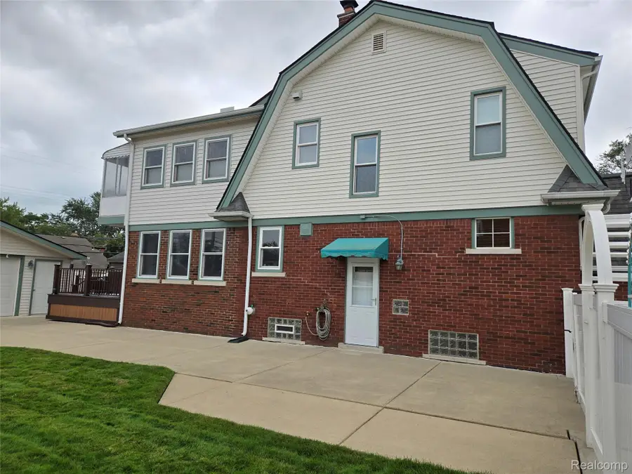 1503 12th Street, Wyandotte, MI 48192 - #3